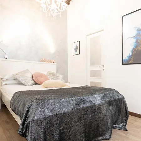 Silver Trevi Fountain